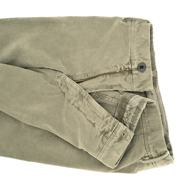 Pale "moleskin" green chino INCOTEX 40686/743