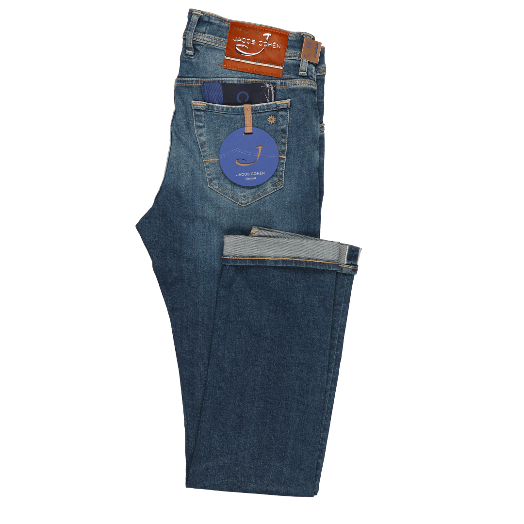 J688 Jeans JACOB COHEN Limited edition 8792/2 – Sartorial Corner J688 Jeans JACOB COHEN Limited edition 8792/2 – Sartorial Corner